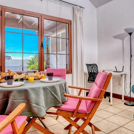 Nyaraló Casa Alessandrina Puerto Calero-private Pool